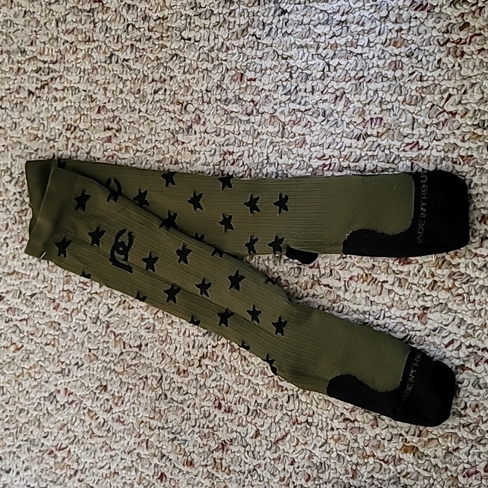 Pro Compression Sock - image 1